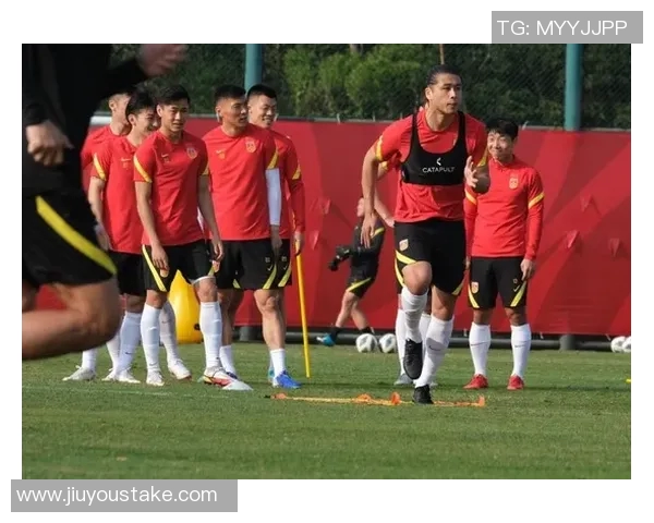 国安队员张玉宁池忠国伤愈归队回京备战新赛季