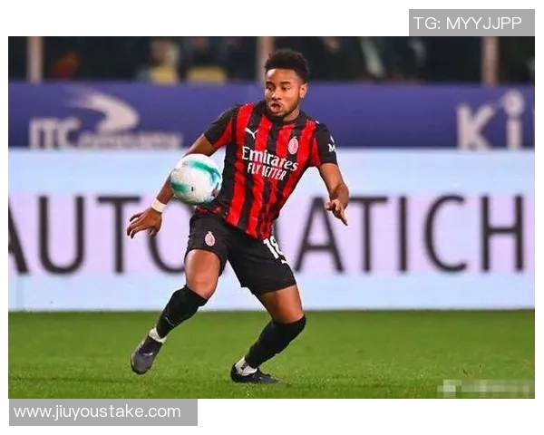 AC米兰与费内巴切就恩昆库转会进行谈判报价3500万欧元 AC米兰与费内巴切就恩昆库转会进行谈判报价3500万欧元